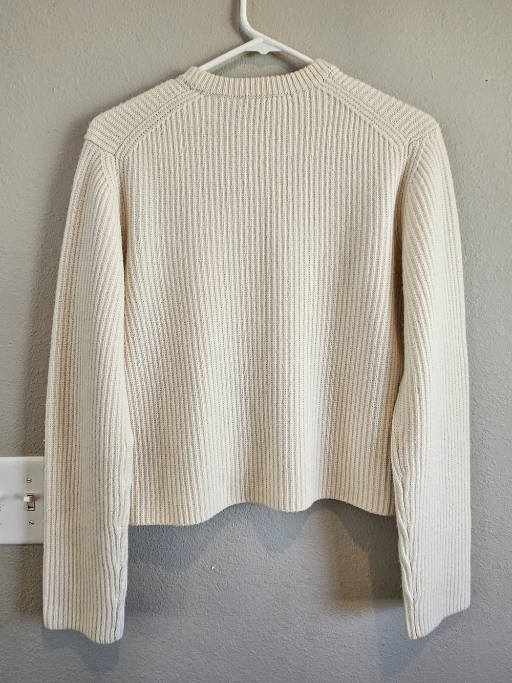 *SALE* Theory Ivory Ribbed Crewneck Sweater - Picture 4 of 13